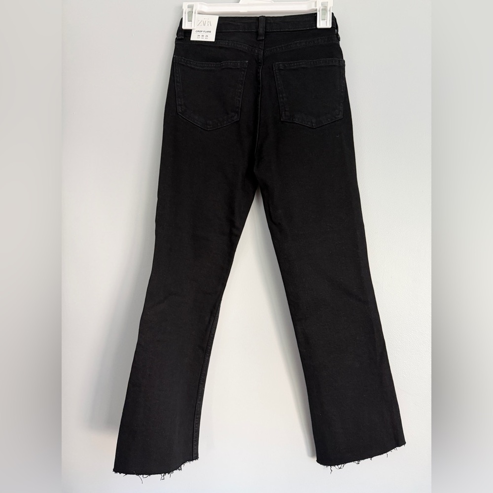 Zara Women's Black Ankle Jeans - Picture 4 of 5